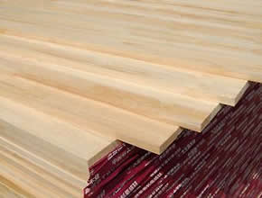 【48812】年产量500多万！英吉沙县木材加工厂以“材”生“财”